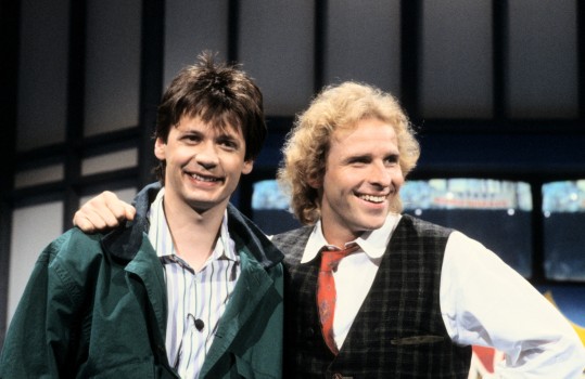 Günther Jauch und Thomas Gottschalk 1987 (Photo by Peter Bischoff/Getty Images)