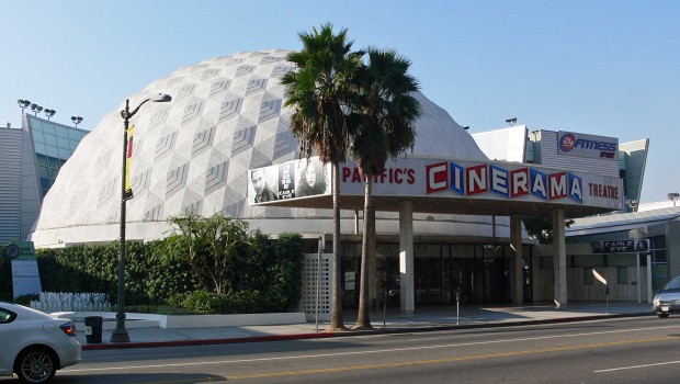 Der “Cinerama Dome“ in Hollywood, Kalifornien