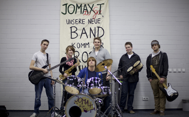 Jonas mit Band