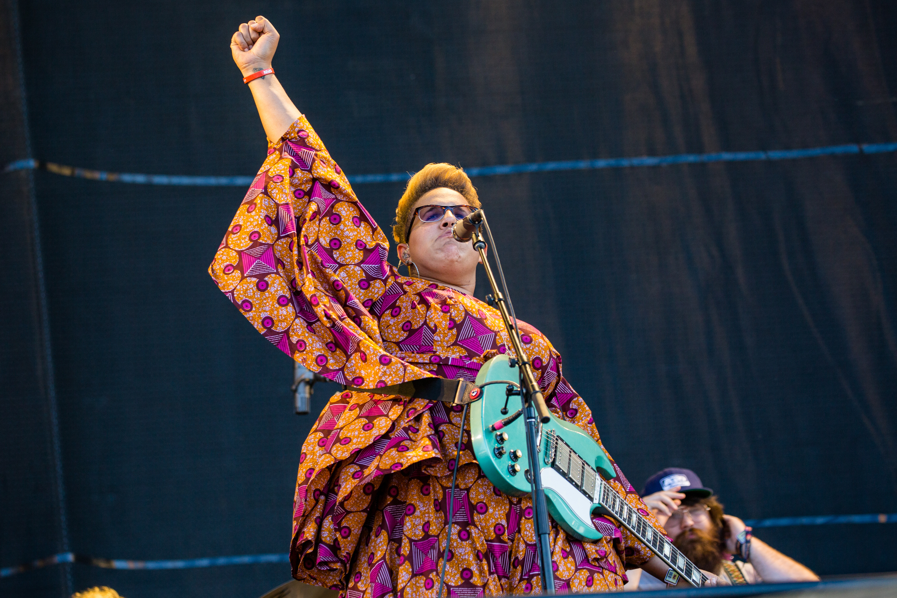 Brittany Howard mit heroischer Geste für den Southern Rock.