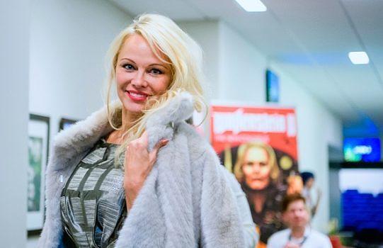 Pamela Anderson sorgt ordentlich für Gesprächsstoff.