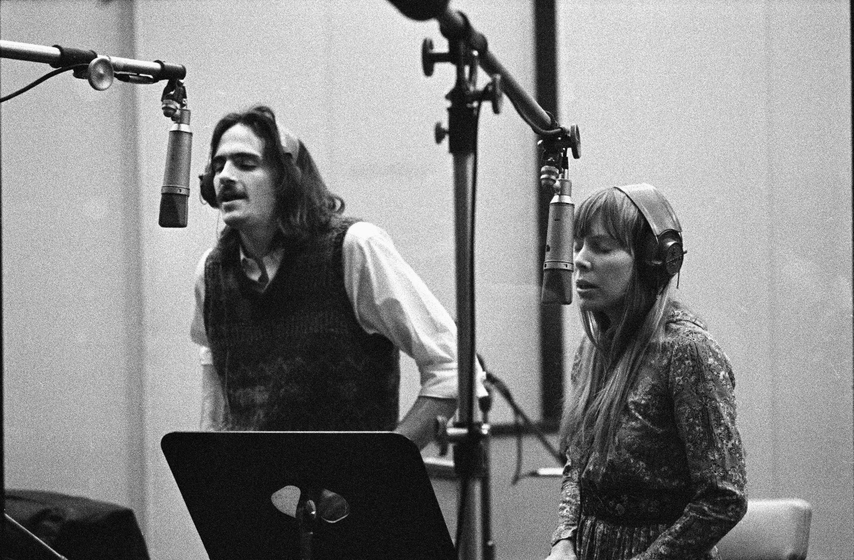 James Taylor und Joni Mitchell im Studio