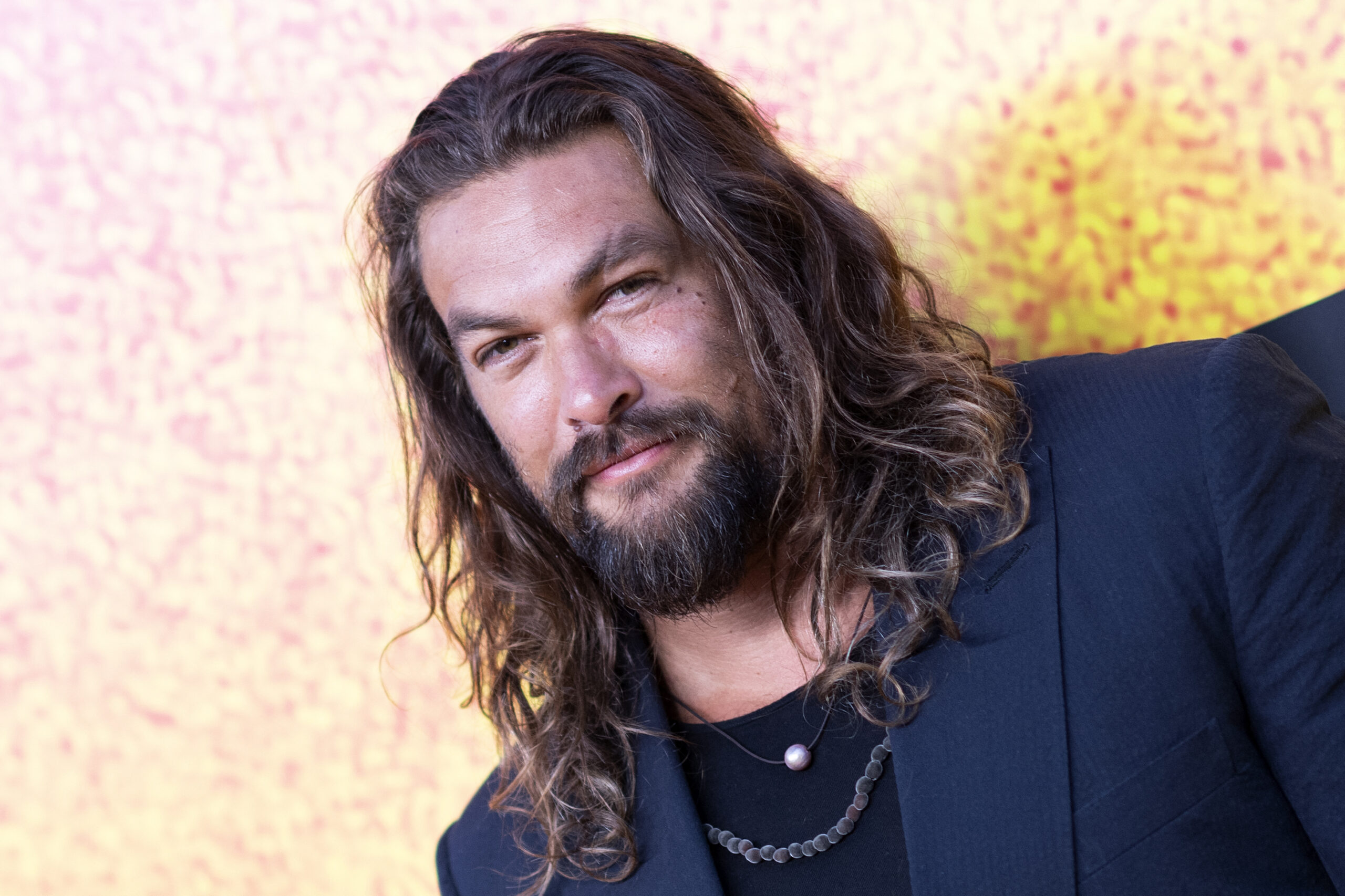 Jason Momoa mag Vintage-Bässe