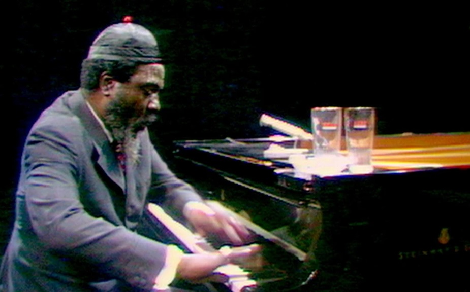 Thelonius Monk am Klavier in der Doku "Rewind & Play"