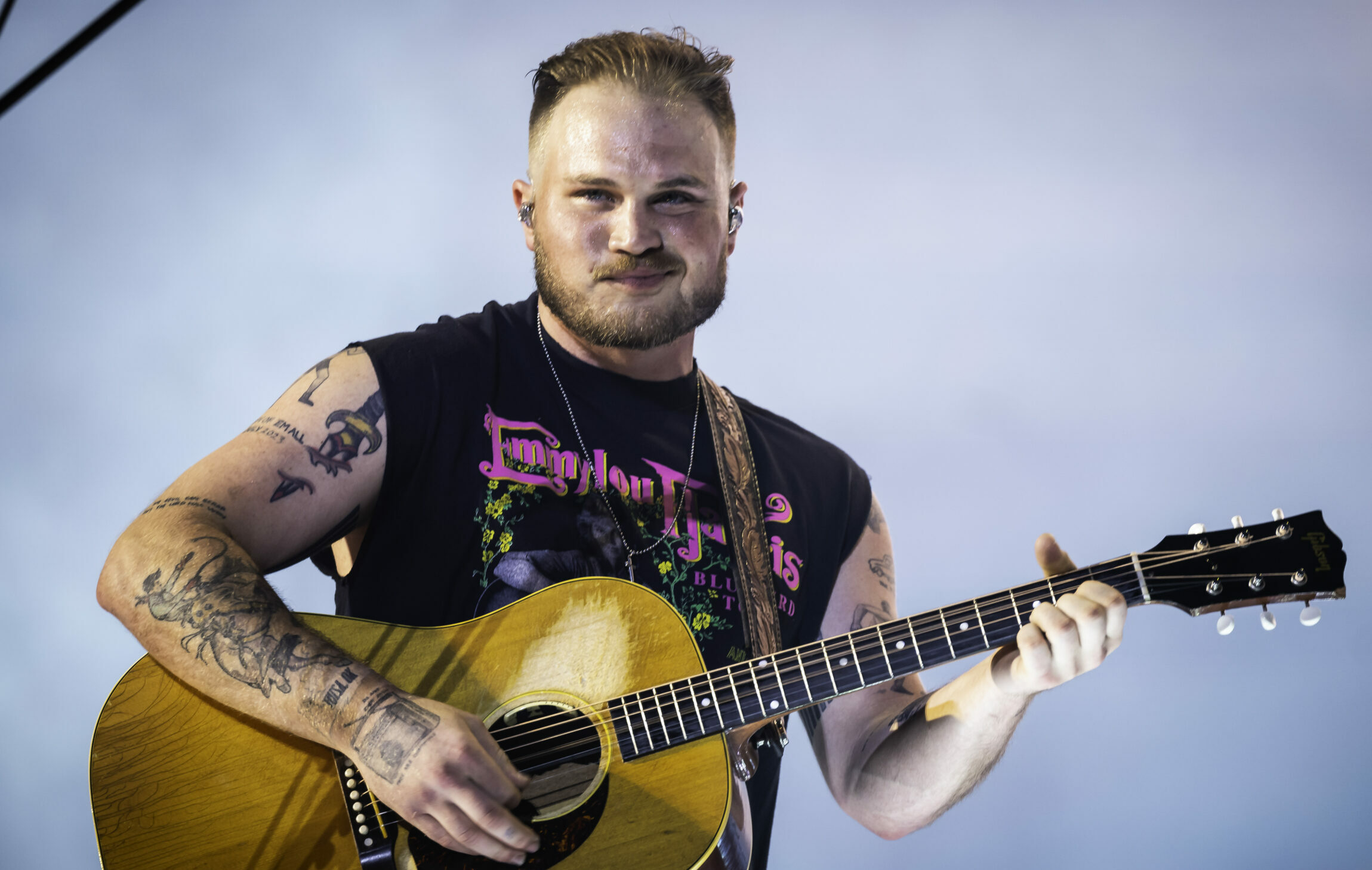 Zach Bryan während seiner „Quittin Time“-Tour 2024.