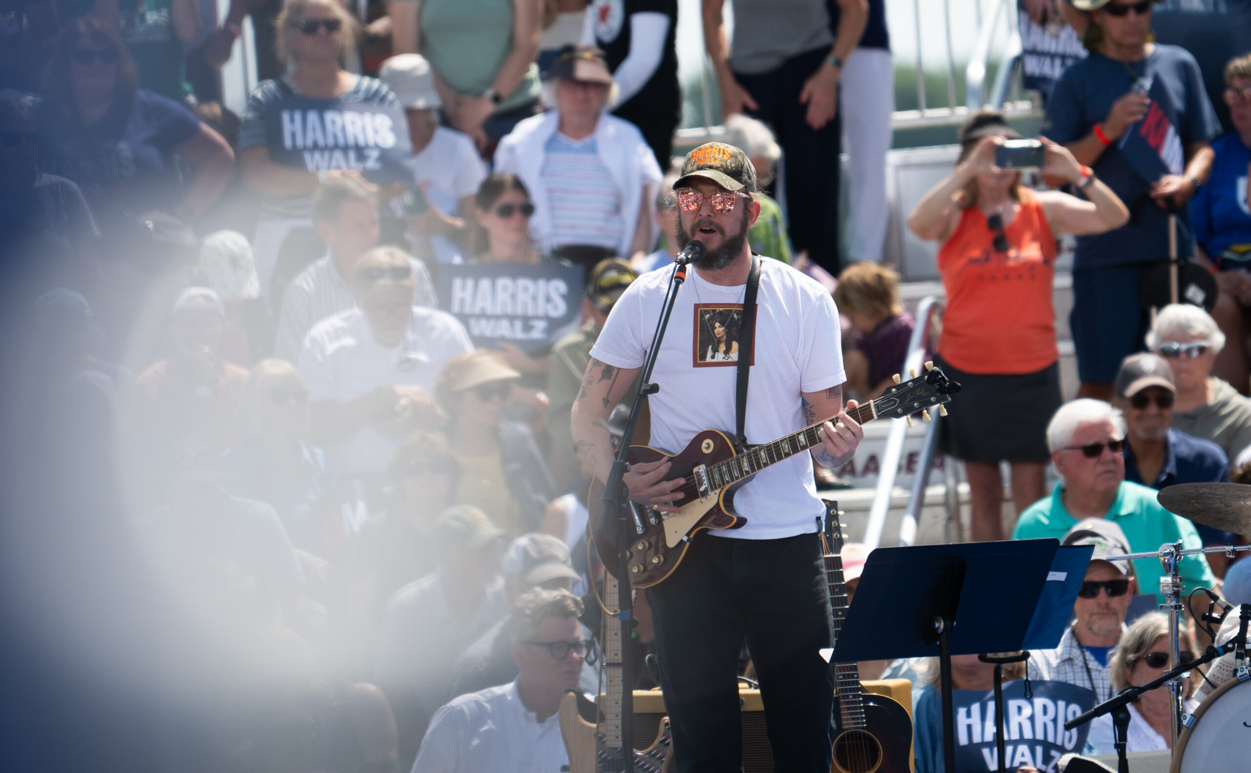 Bon Iver als Live-Support für Kamala Harris