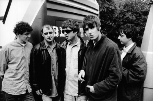 Oasis, v.l.n.r.: Tony McCarroll, Paul 'Bonehead' Arthurs, Noel Gallagher, Liam Gallagher, Paul 'Guigsy' McGuigan