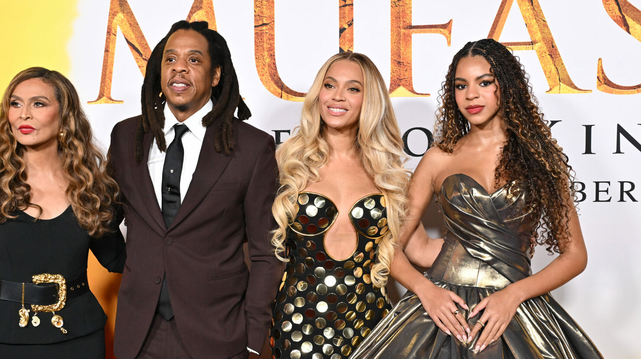 Tine Knowles, Jay-Z, Beyoncé & Blue Ivy Carter auf dem roten Teppich zu „Mufasa“